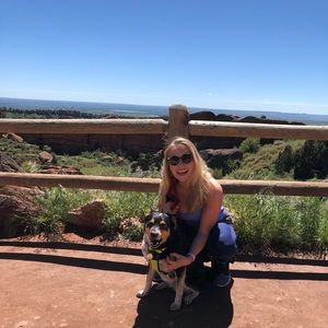 Meet your Posher, Lila